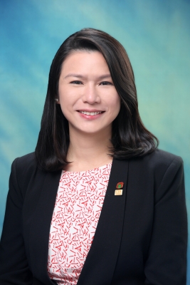 楊嘉燕女士